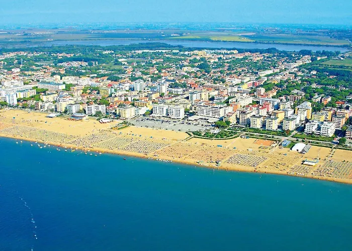 Seaside Comfort Flat With Modern Amenities